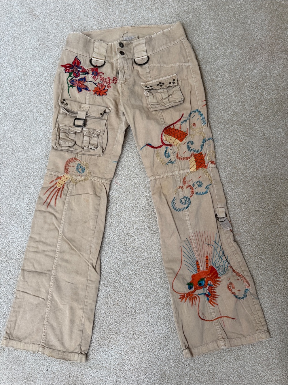 Carmar Beige Wide-Leg Cargo Jeans with Colorful Dragon & Floral Embroidery Y2K